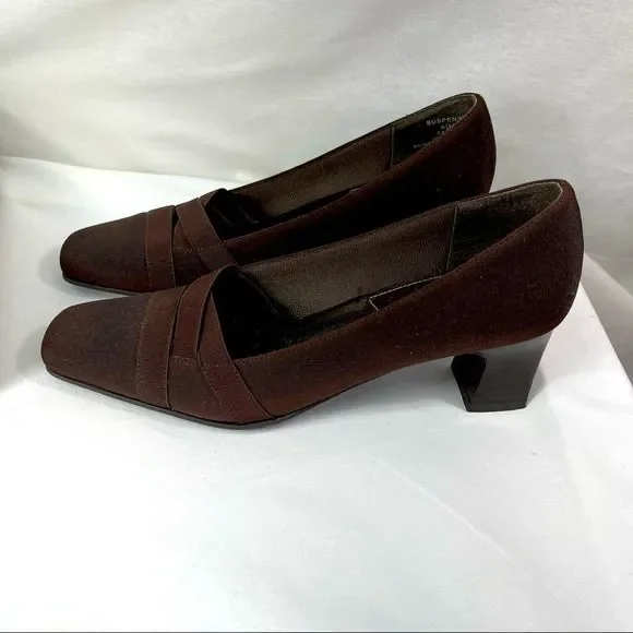 Life Stride | Shoes | Life Stride Comfort Sole Suspense Slip On Brown Low  Heel Womens Shoes Size 65 | Poshmark